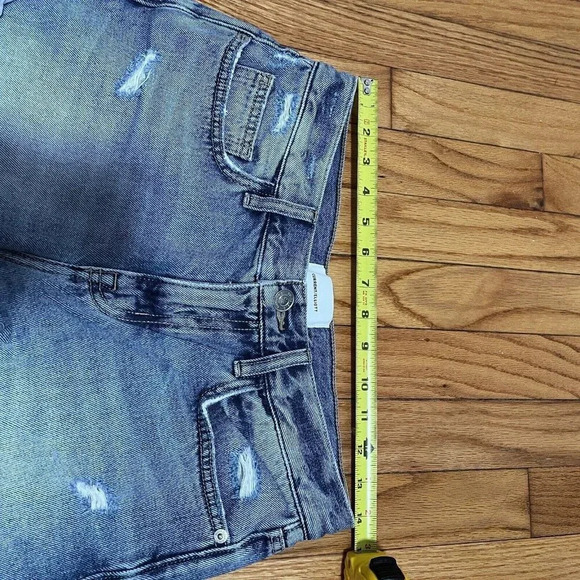 Current/Elliott The‎ Boyfriend Denim Cutoff Shorts in 2 Year Destroy Rigid 24 - Picture 8 of 8